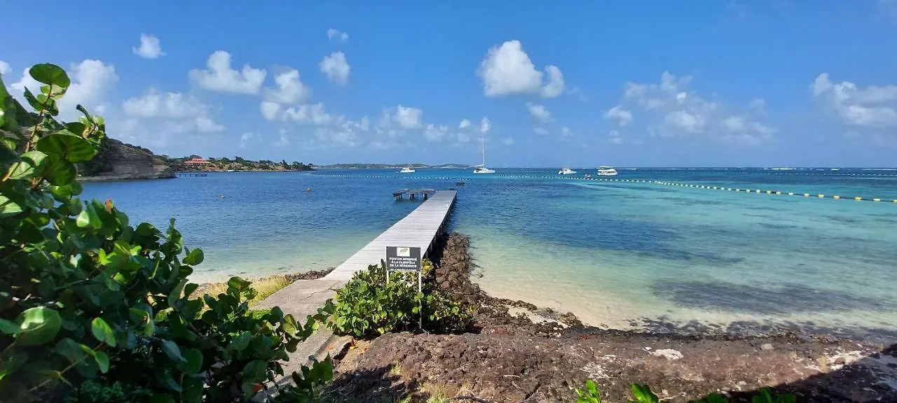 Emeraude Villas - Beach Le François